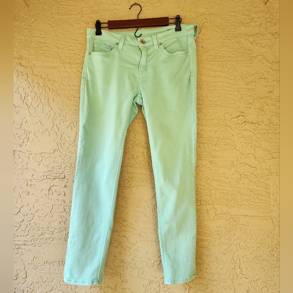 JCPenney Mint Green Skinny Ankle Jeans - Size 30/10